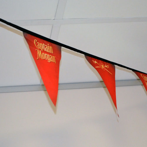 triangle flag bunting